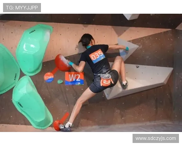 上海攀岩队在极限运动联赛中以77分稳居积分榜首位 上海攀岩队在极限运动联赛中以77分稳居积分榜首位