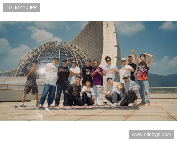 上海街舞队配合引发热议舞者间默契与争议的碰撞解析 上海街舞队配合引发热议舞者间默契与争议的碰撞解析