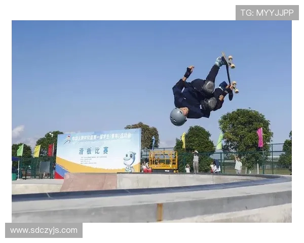 南京滑板队引领潮流最新滑板节奏TOP10精彩呈现