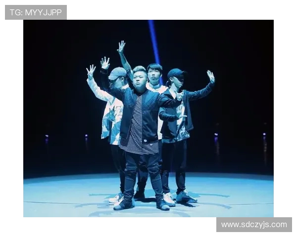 南京街舞团队协作实力大比拼创新高引领街舞新潮流 南京街舞团队协作实力大比拼创新高引领街舞新潮流