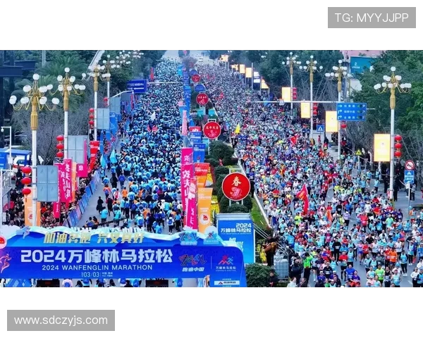 武汉极限运动队在马拉松大满贯中的耐力挑战与精彩表现分析