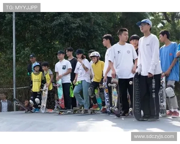 深圳滑板队与杭州滑板队的精彩对决分析与力量较量总结 深圳滑板队与杭州滑板队的精彩对决分析与力量较量总结