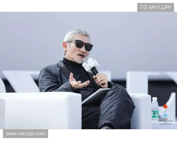 王岚的音乐之旅与人生哲学探索：从舞台到心灵的深度对话