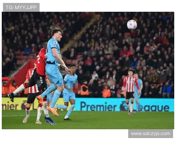 西汉姆联对阵昂热队的精彩对决即将上演球迷期待的巅峰之战 西汉姆联对阵昂热队的精彩对决即将上演球迷期待的巅峰之战