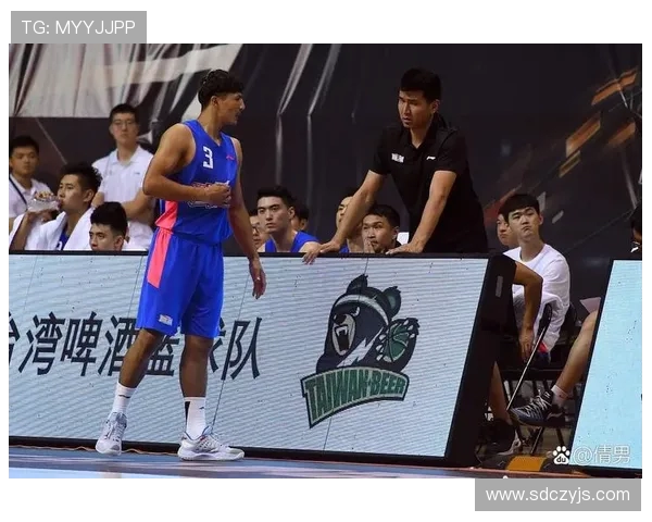 雷霆与开拓者精彩对决集锦回顾展现篮球魅力与激情碰撞 雷霆与开拓者精彩对决集锦回顾展现篮球魅力与激情碰撞