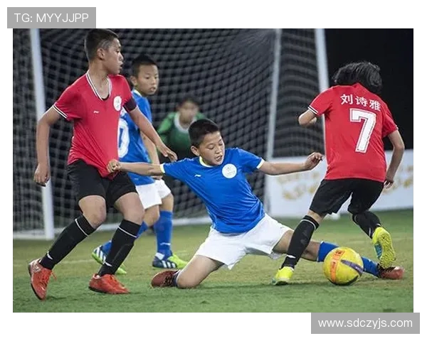 黄蜂队与七六人队激战正酣谁能在这场对决中笑到最后