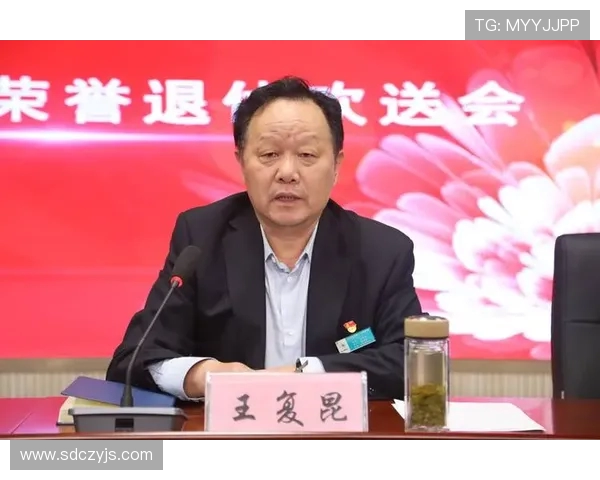 李军独家分享英雄联盟游戏技巧与心得体会助你快速提升段位