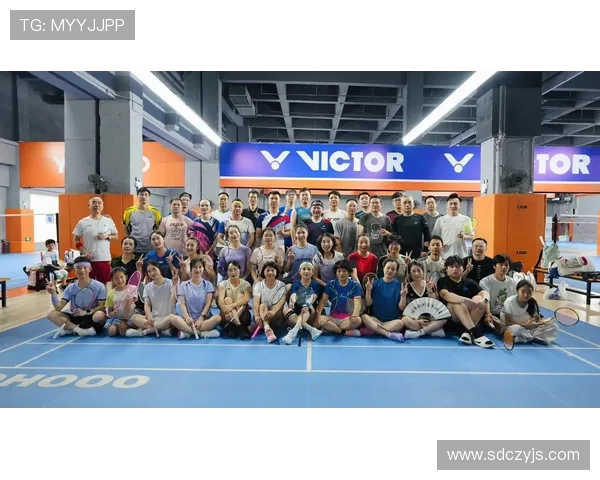 成都羽毛球队创下新纪录羽毛球速度排名再创新高引发关注